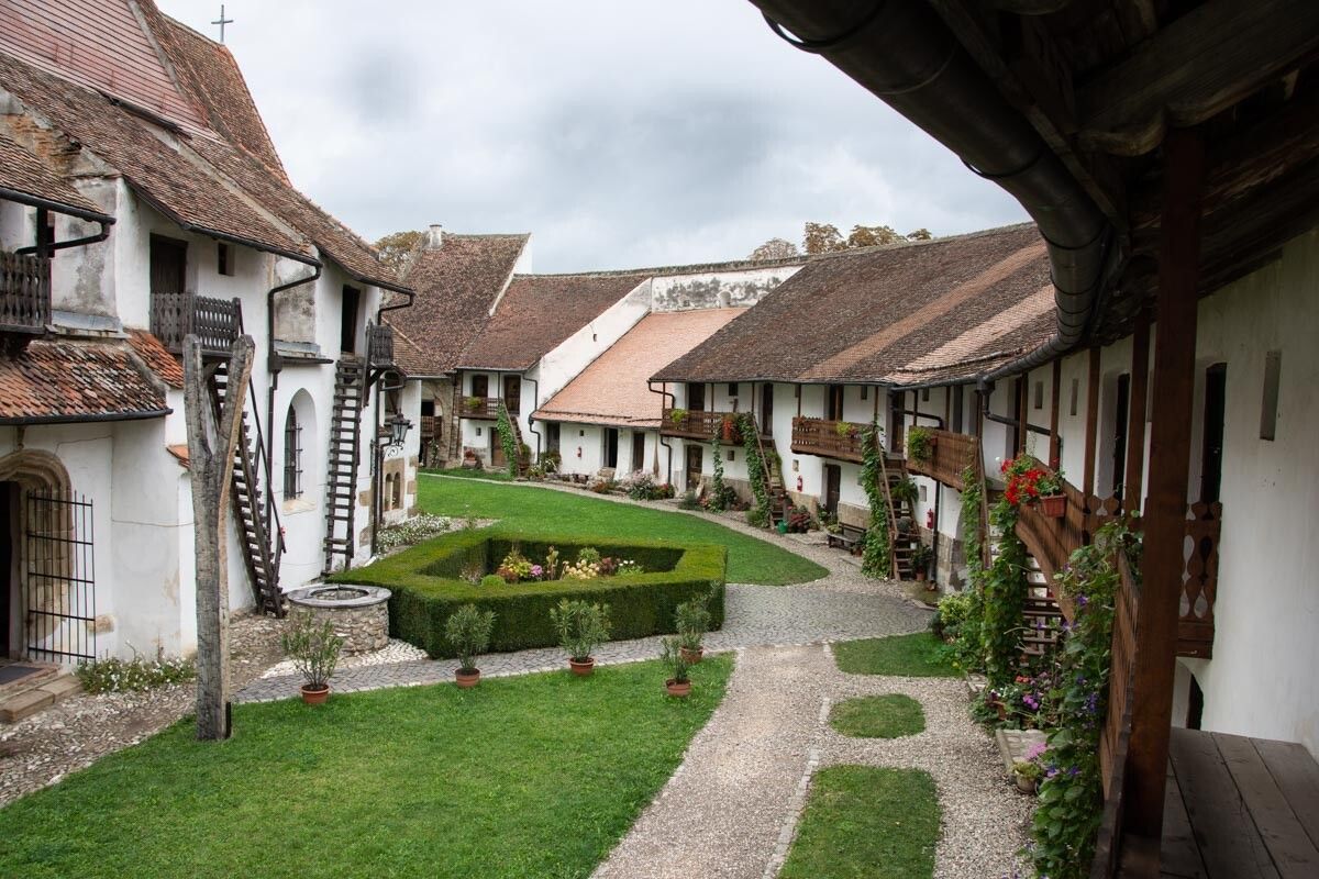Fortified Church, Harman