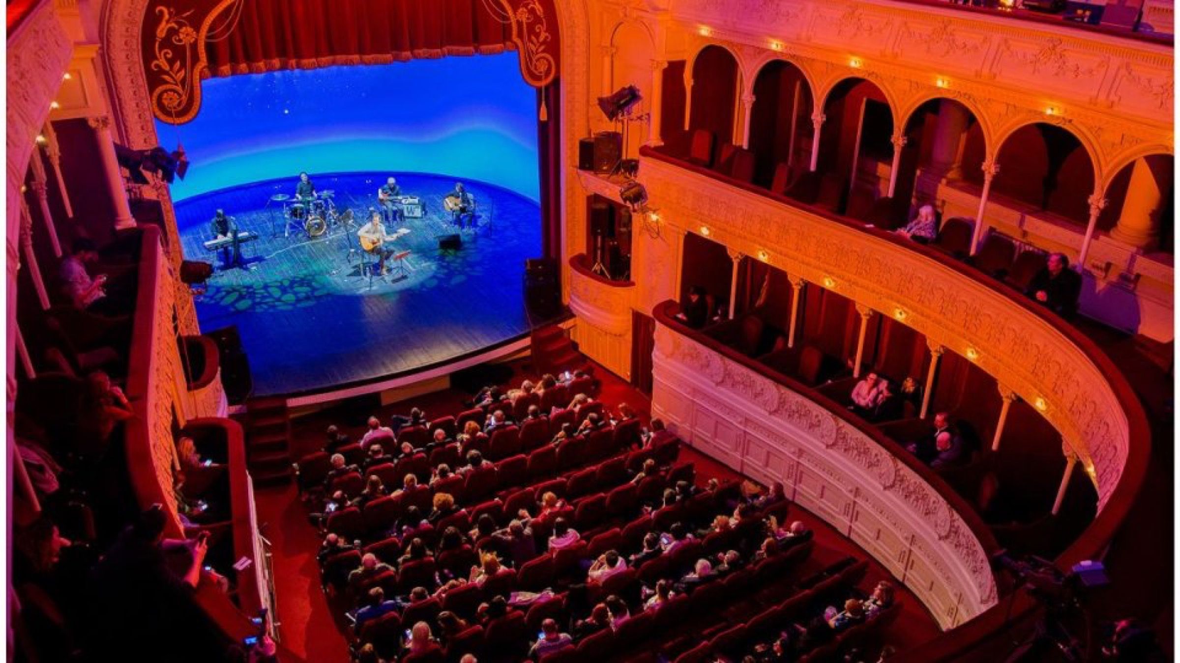 Inside the Jewish State Theater